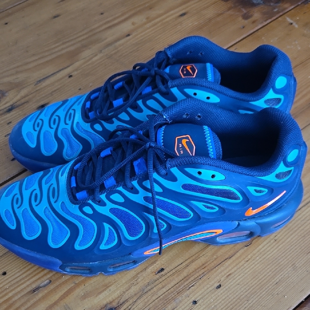 Nike Blue and Orange Athletic Sneakers